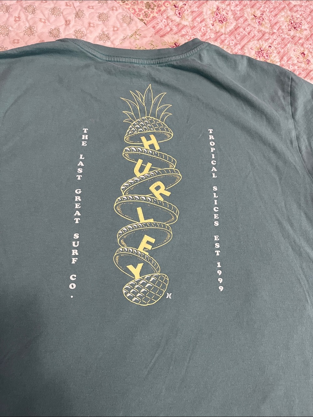 Hurley T-shirt